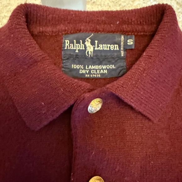 VTG Polo Ralph Lauren Wine Collared Crest Two Button Lambswool Sweater Men’s S - Picture 8 of 11
